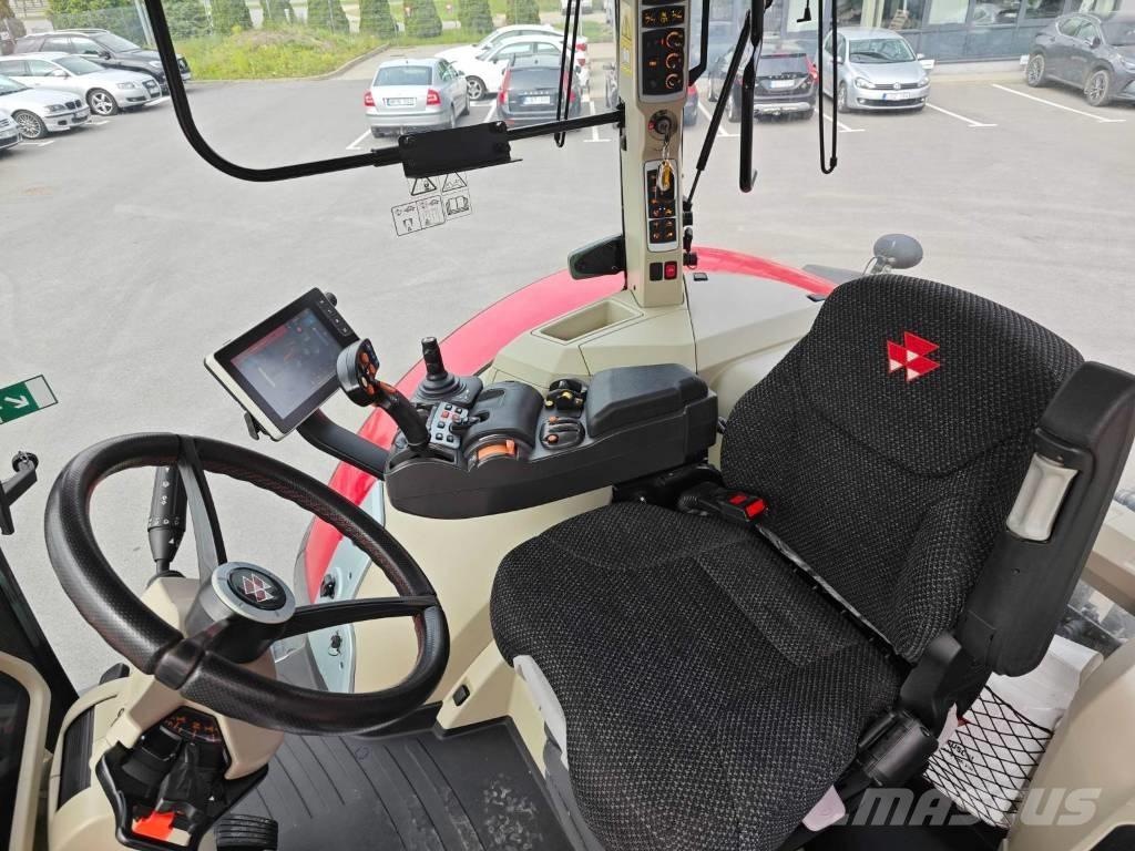 Massey Ferguson 8740 トラクター