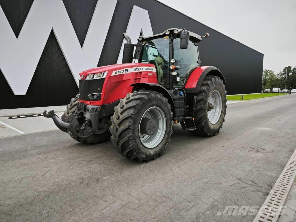 Massey Ferguson 8740 トラクター