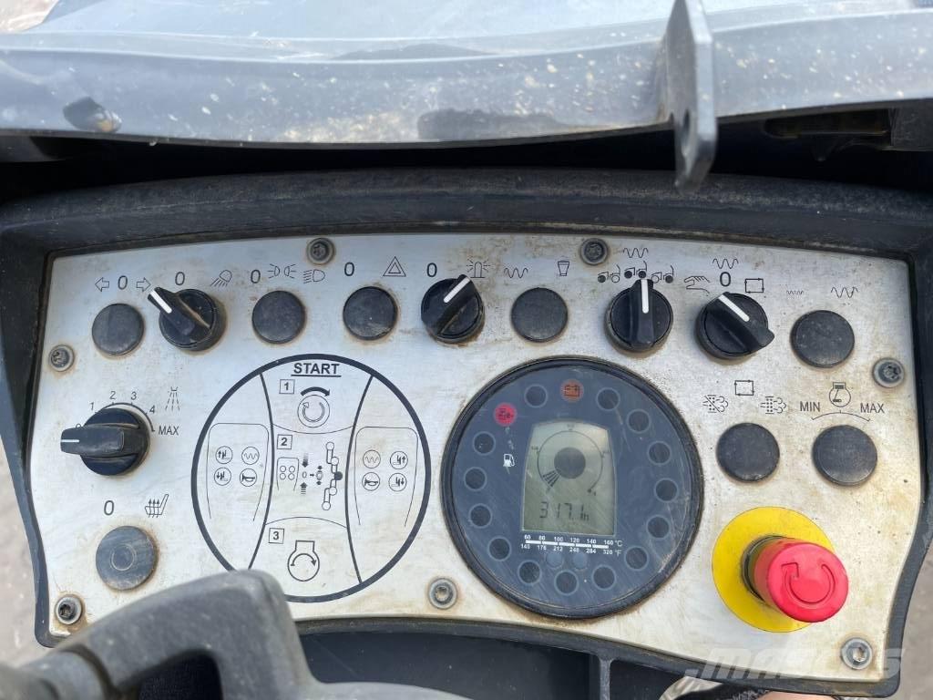 Bomag BW 120 AD-5 タンデムローラ