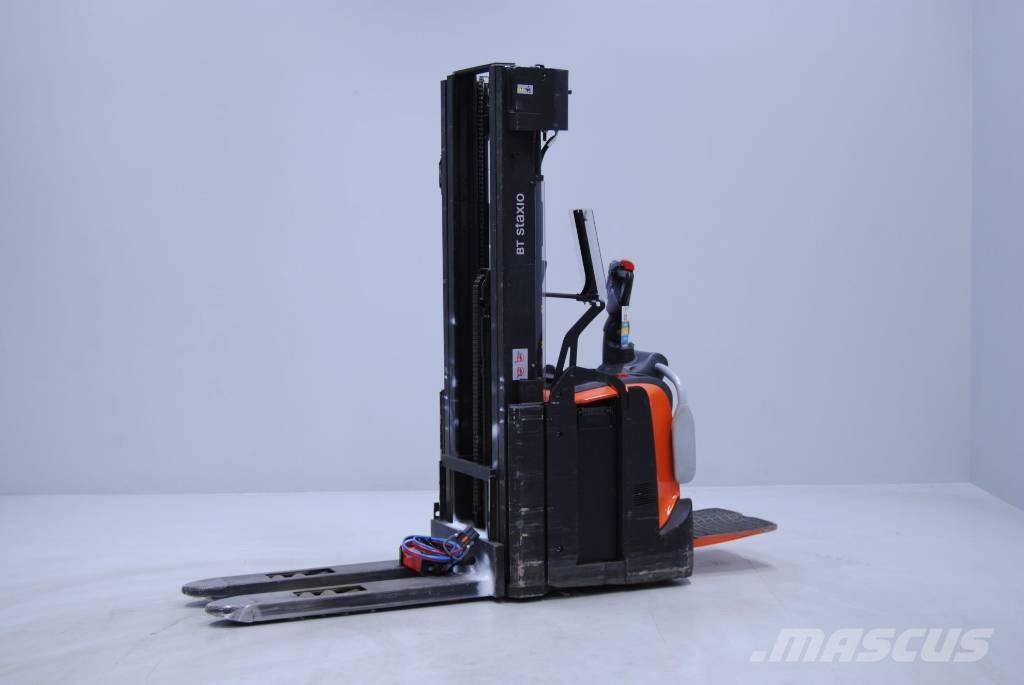 Toyota SPE140L ウォーキンフォークリフト