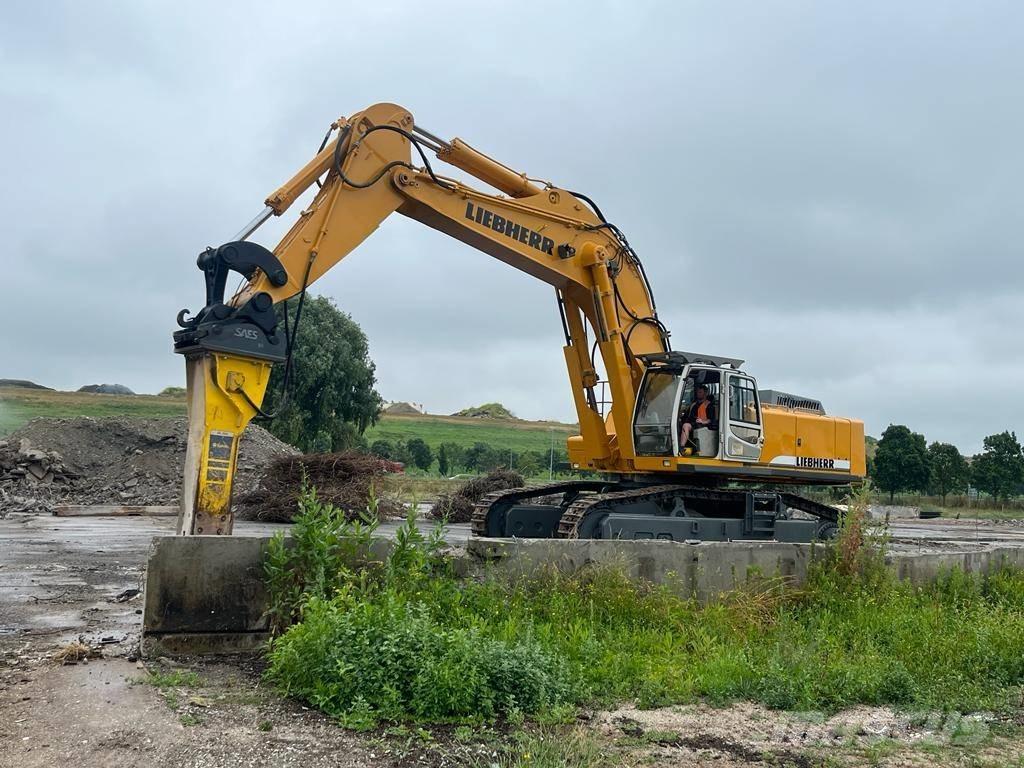 Liebherr R 974 C SHD 大型油圧ショベル12t以上（パワーショベル・ユンボ）