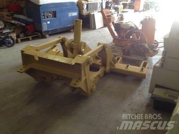 CAT 140H/160H Ripper 建設機械 -　その他