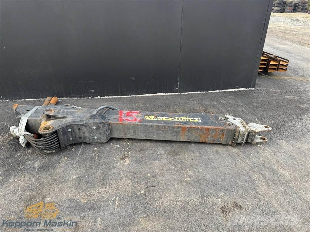 Komatsu 165F フォワーダクレーン