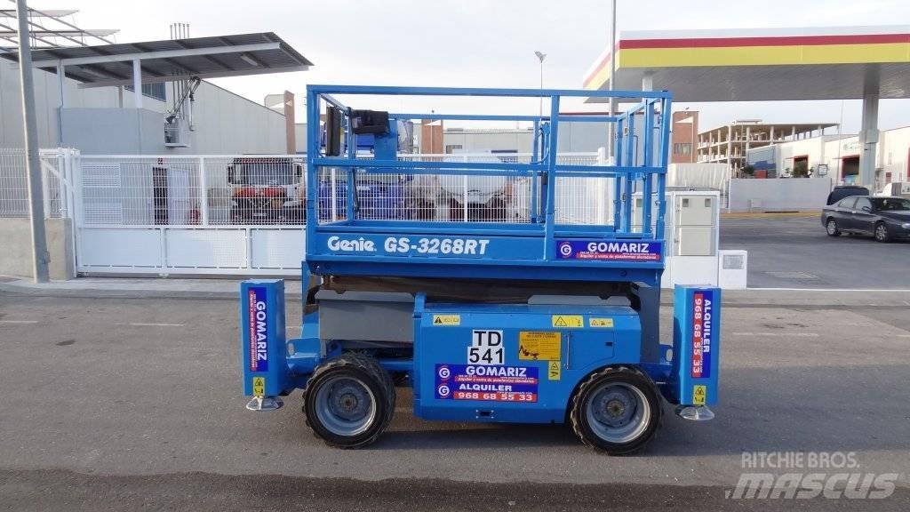 Genie GS 3268 RT シザースリフト