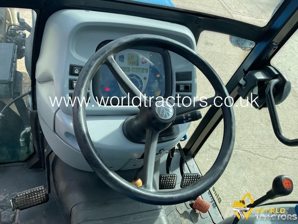 New Holland T 4050 トラクター