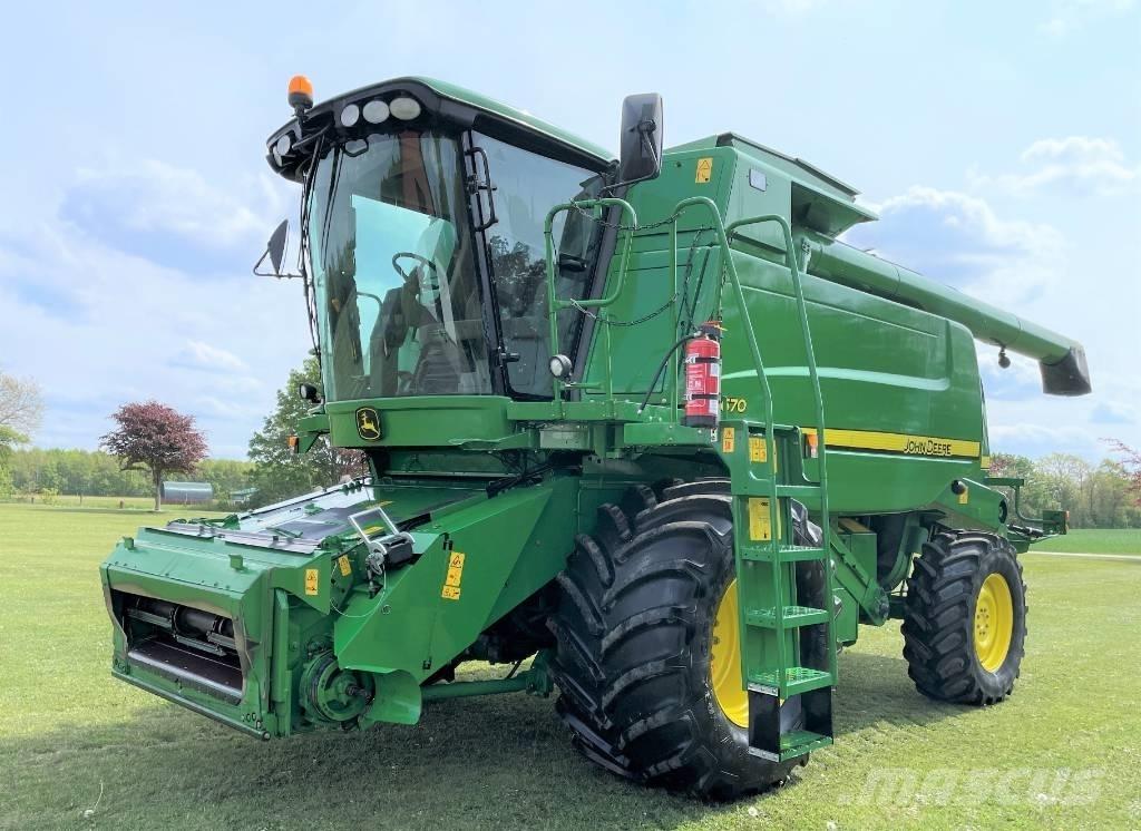 John Deere T 670 i コンバイン