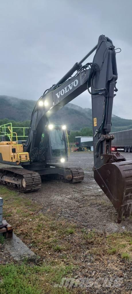 Volvo EC 220 DL 大型油圧ショベル12t以上（パワーショベル・ユンボ）