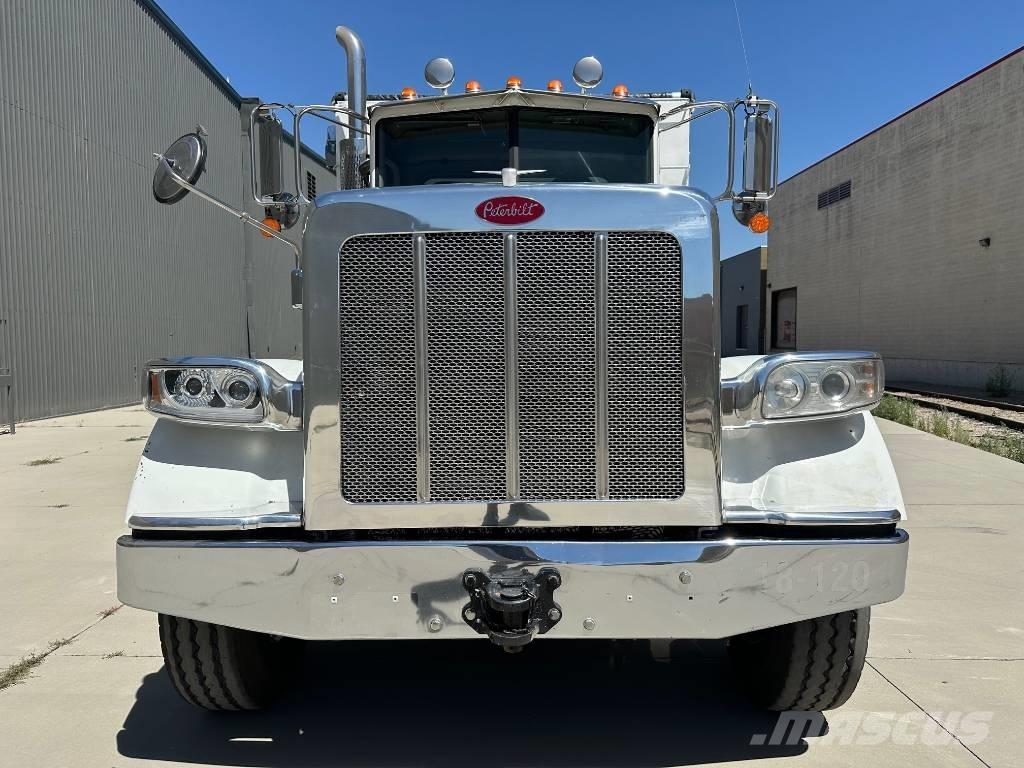 Peterbilt 367 ダンプ