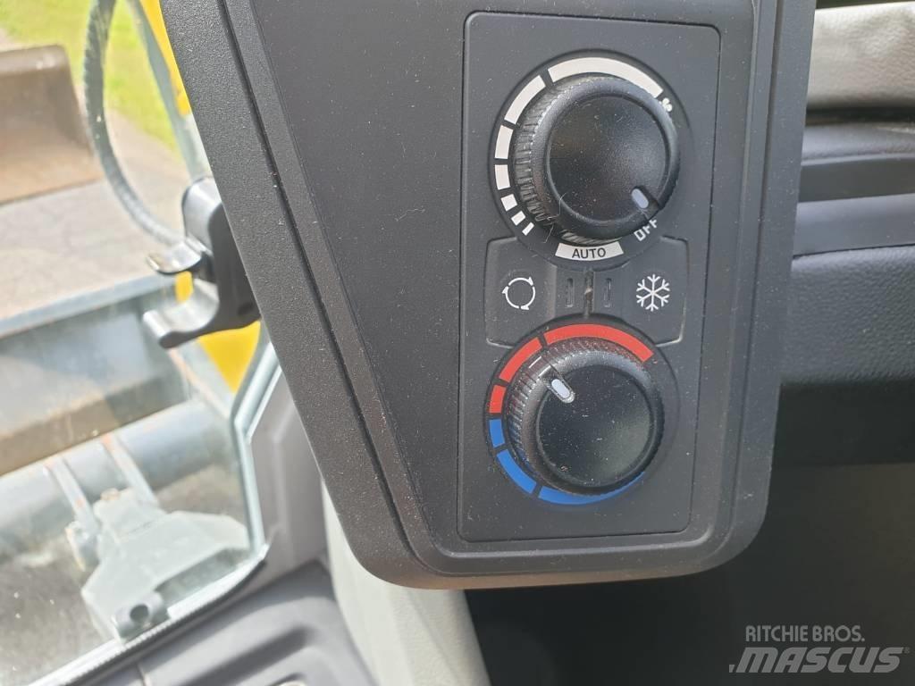 Wacker Neuson ET 90 中型油圧ショベル 7ｔ-12ｔ（ユンボ・パワーショベル・バックホー）