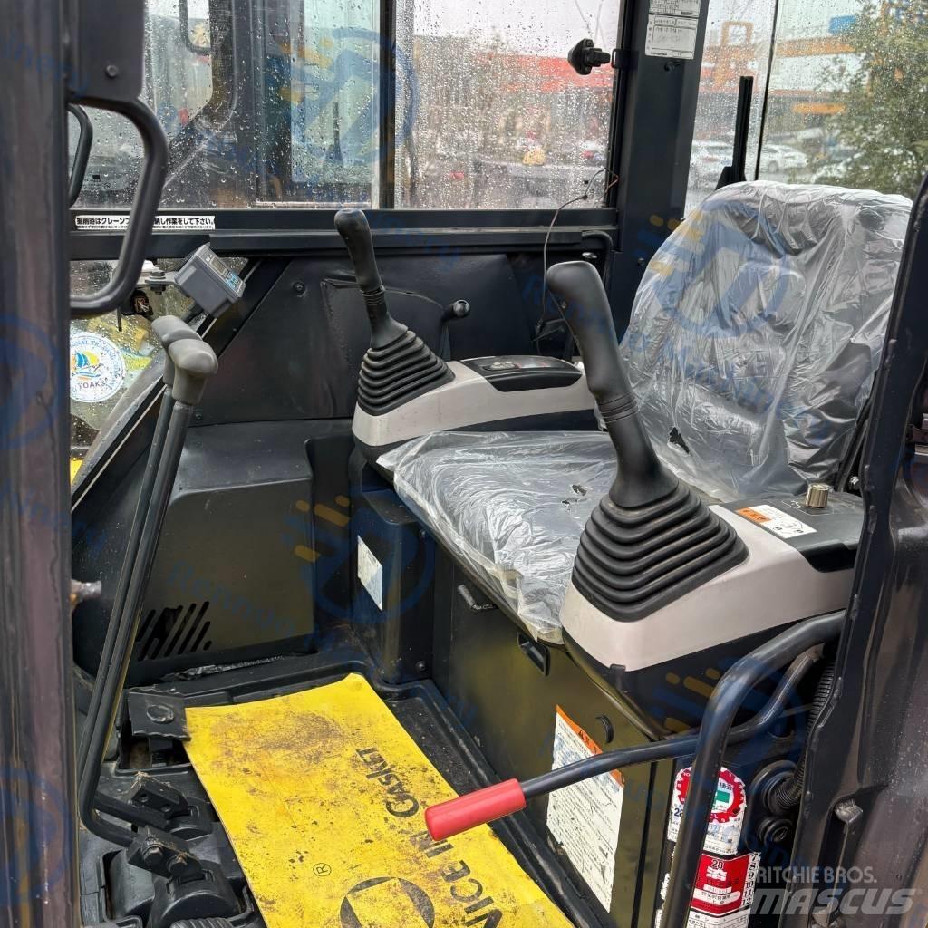 Komatsu PC 30MR ミニ油圧ショベル 7t以下（ミニユンボ・ミニディガー）