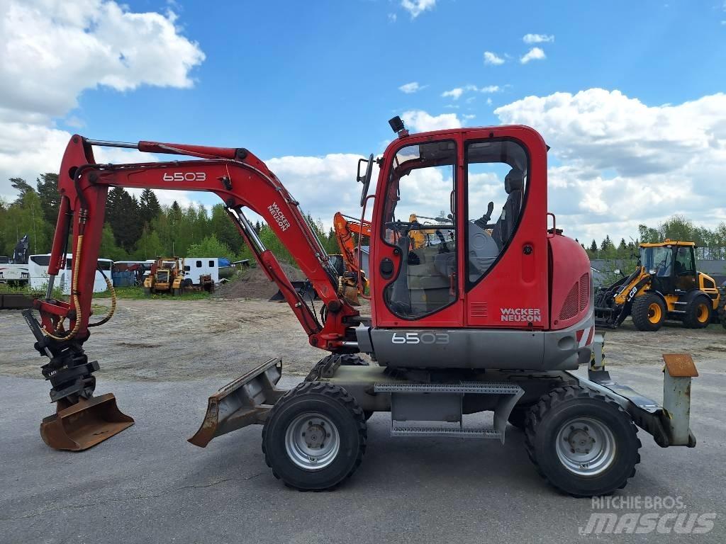 Wacker Neuson 6503 ホイール式油圧ショベル（パワーショベル・ユンボ・バックホー）