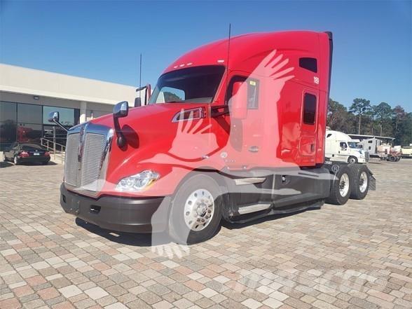Kenworth T680 中古トラクターヘッド | トレーラーヘッド