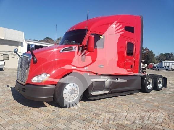 Kenworth T680 中古トラクターヘッド | トレーラーヘッド