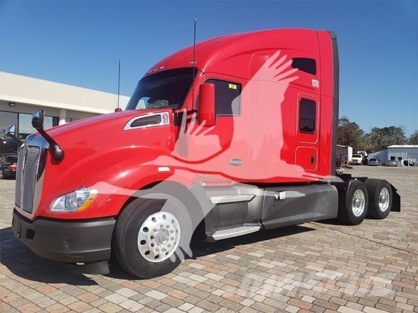 Kenworth T680 中古トラクターヘッド | トレーラーヘッド