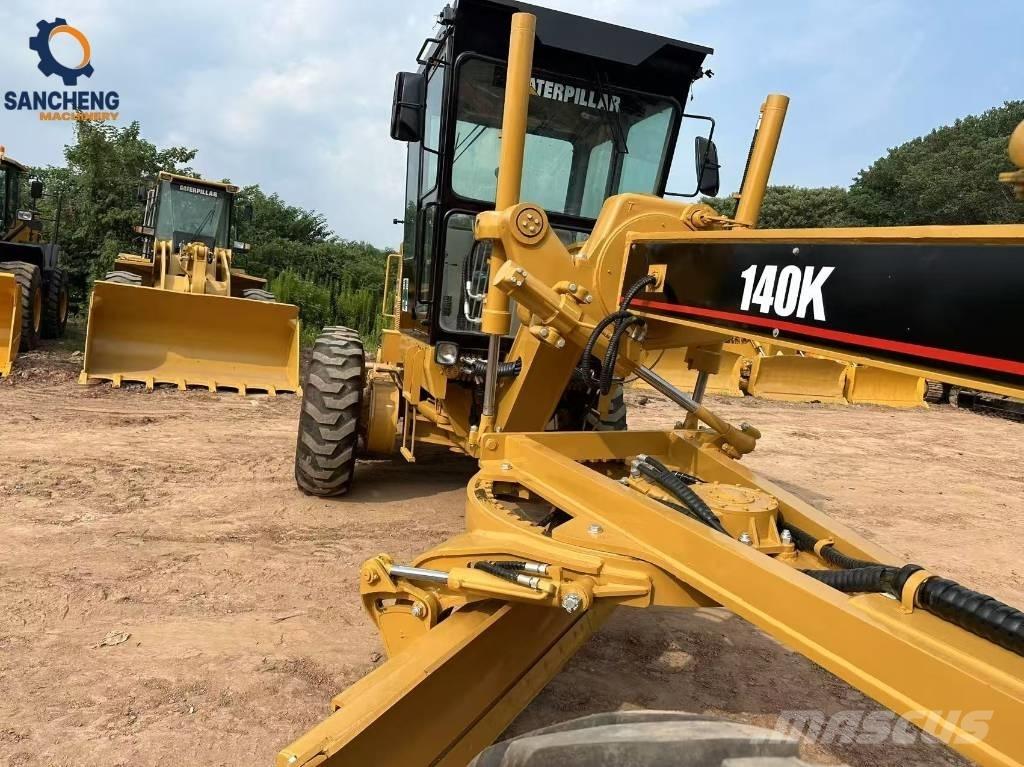 CAT 140K モーターグレーダー