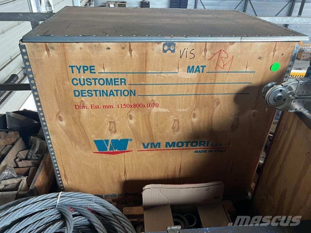 Detroit VM D756TPE2 エンジン