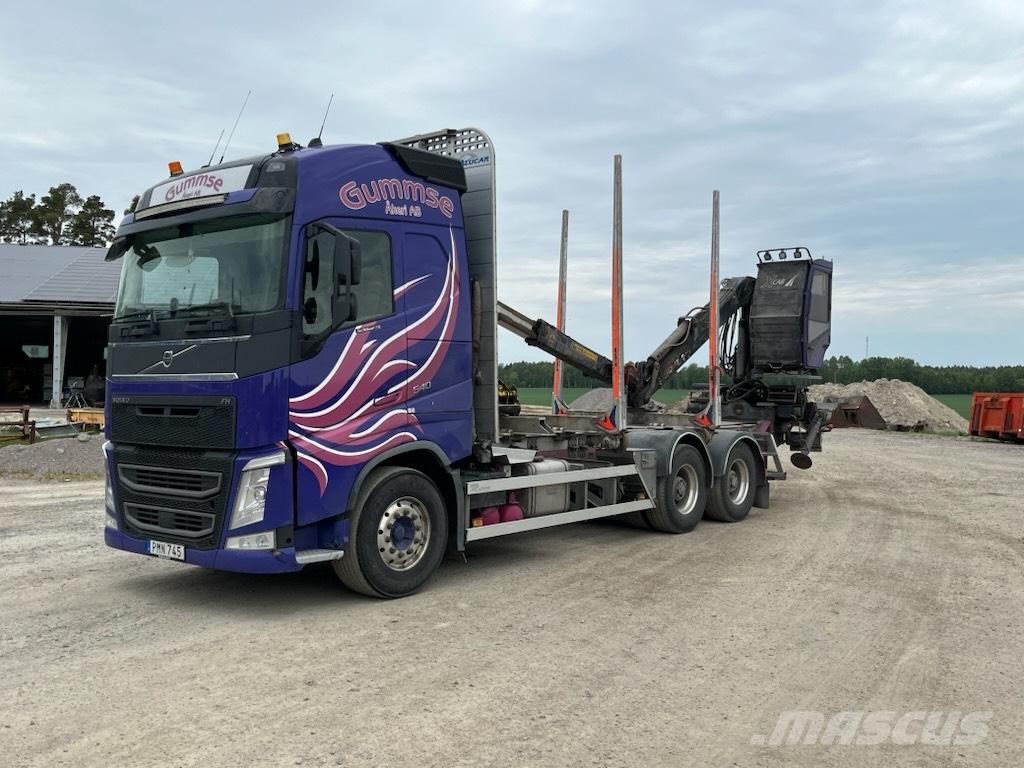 Volvo Fh 550 6x4 木材トラック