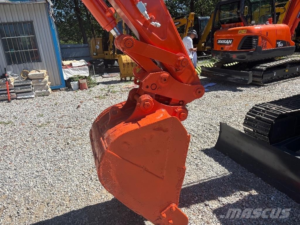 Hitachi ZX 70 ミニ油圧ショベル 7t以下（ミニユンボ・ミニディガー）