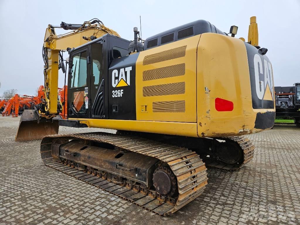 CAT 326 F L 大型油圧ショベル12t以上（パワーショベル・ユンボ）