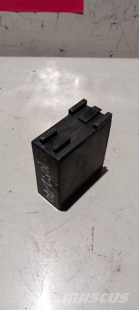 Scania R 420.  1428596 電子機器