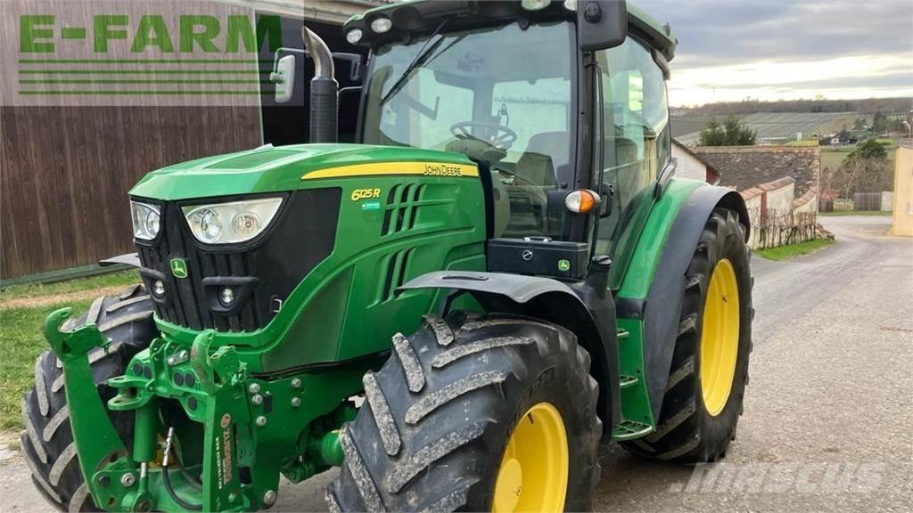 John Deere 6125R トラクター