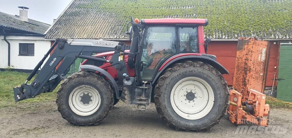 Valtra N 123 H5 トラクター
