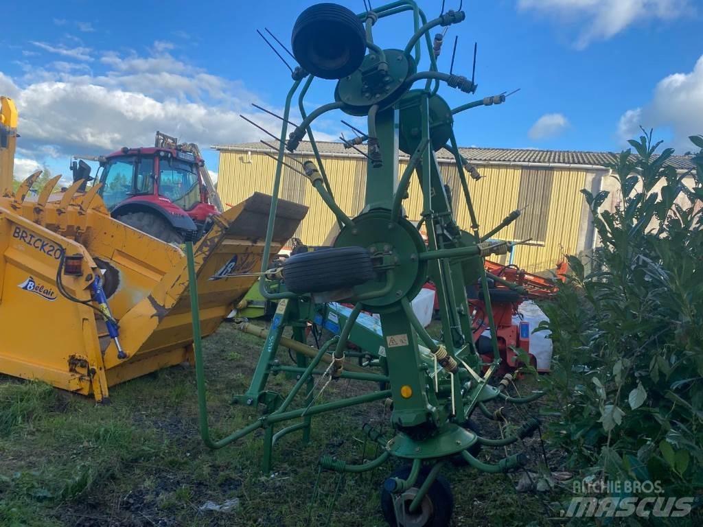 Krone KW6.72 テッダー・テッダーレーキ