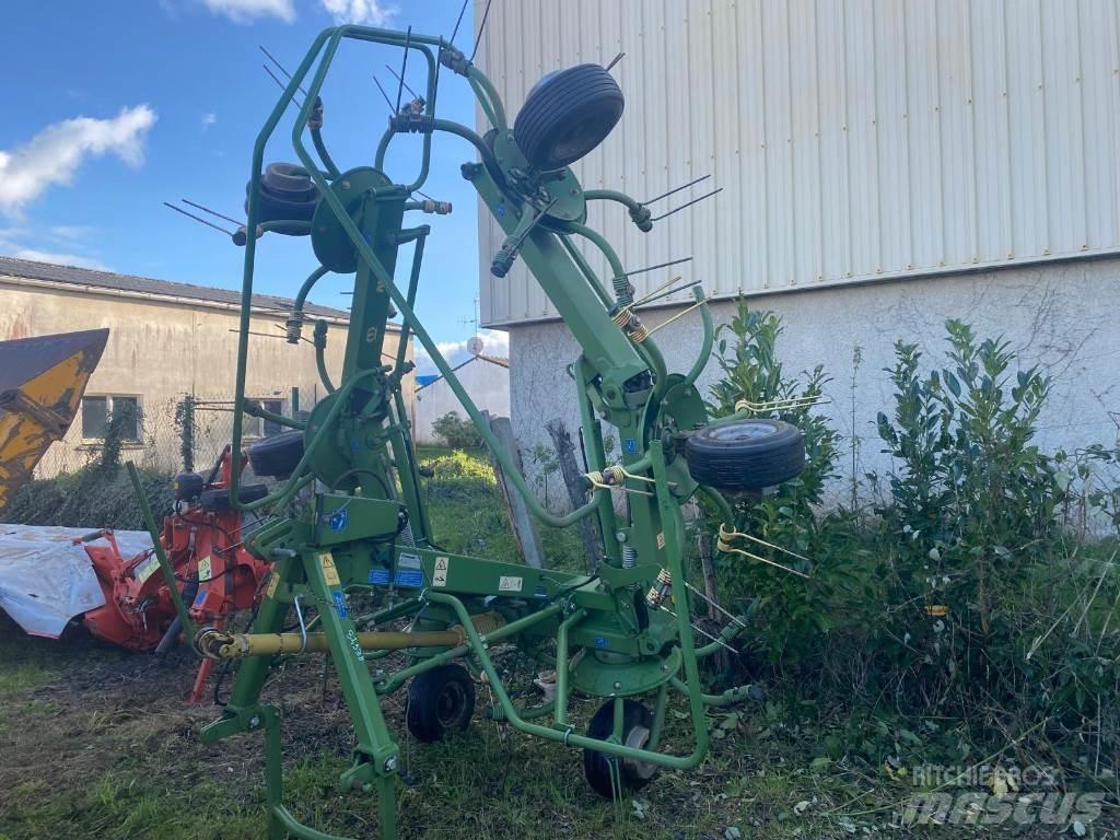 Krone KW6.72 テッダー・テッダーレーキ