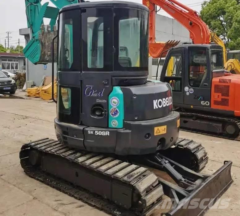 Kobelco SK55SR-5 ミニ油圧ショベル 7t以下（ミニユンボ・ミニディガー）