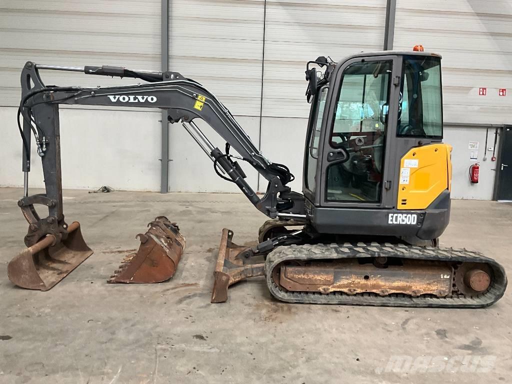 Volvo ECR 50 D ミニ油圧ショベル 7t以下（ミニユンボ・ミニディガー）