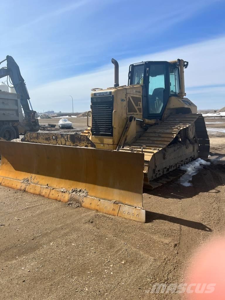 CAT D 6 N LGP ブルドーザー