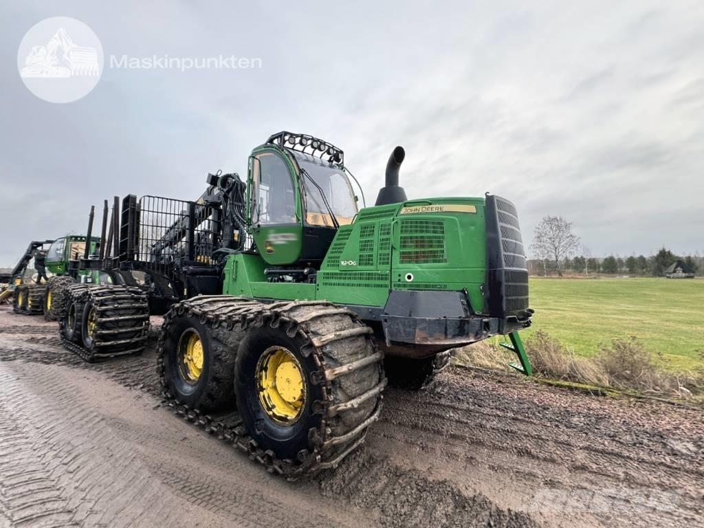 John Deere 1910 G フォワーダー