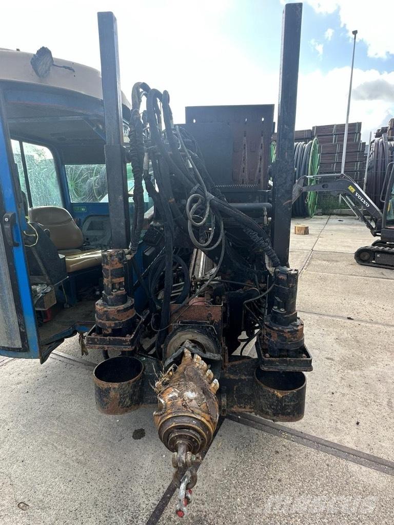 Ditch Witch JT 3020 水平掘削リグ