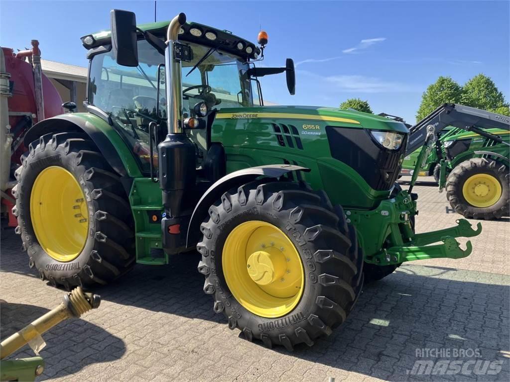 John Deere 6155R トラクター