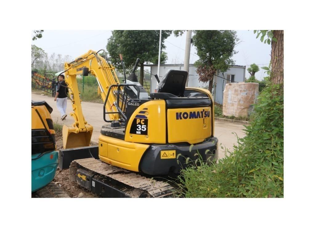 Komatsu PC 35 ミニ油圧ショベル 7t以下（ミニユンボ・ミニディガー）