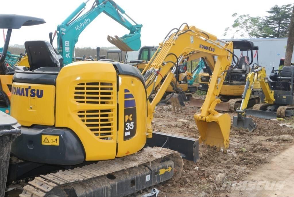 Komatsu PC 35 ミニ油圧ショベル 7t以下（ミニユンボ・ミニディガー）