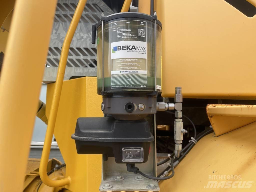 Volvo A 35 D    2005   CE アーティキュレート式ダンプトラック