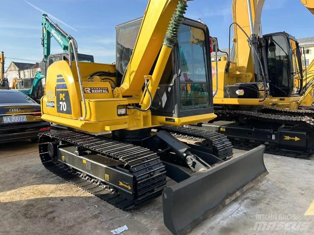 Komatsu PC 70 大型油圧ショベル12t以上（パワーショベル・ユンボ）