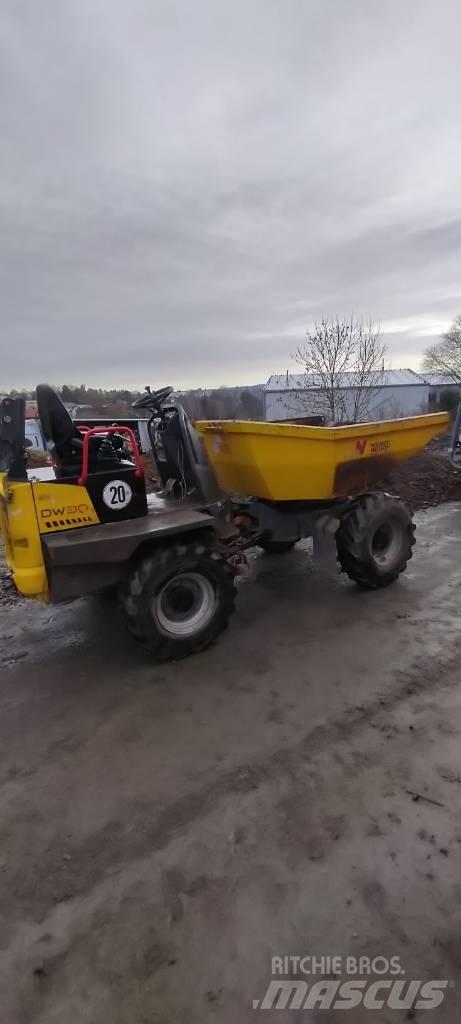 Wacker Neuson DW 30 アーティキュレート式ダンプトラック