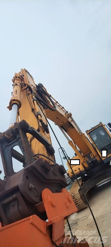 Hyundai Robex 300 LC 大型油圧ショベル12t以上（パワーショベル・ユンボ）