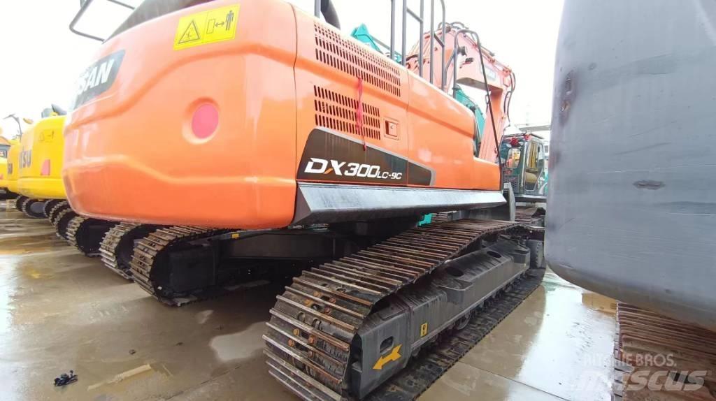 Doosan DX300 LC-9C 大型油圧ショベル12t以上（パワーショベル・ユンボ）