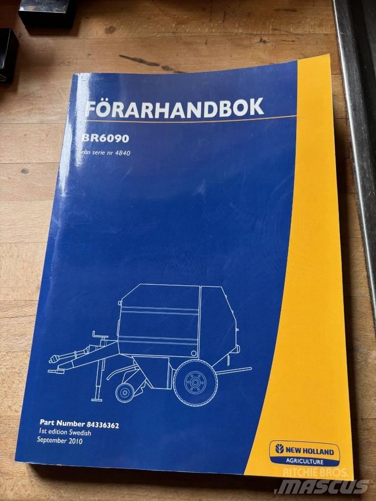 New Holland BR 6090 ラウンドベーラー