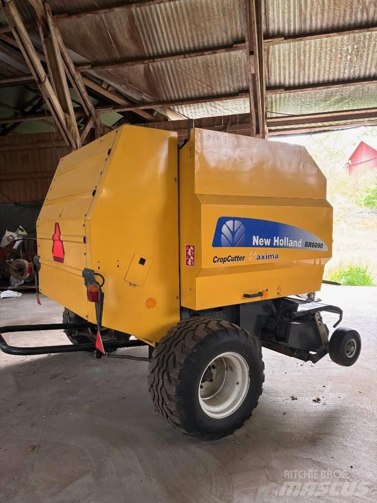 New Holland BR 6090 ラウンドベーラー