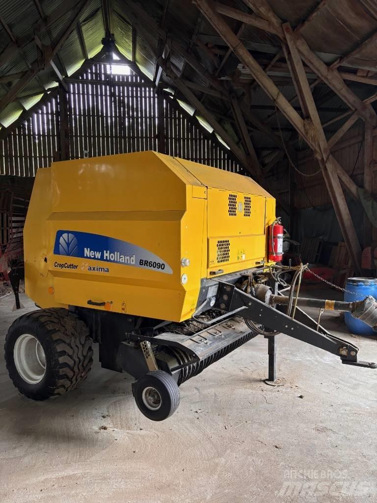 New Holland BR 6090 ラウンドベーラー