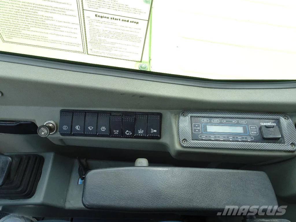 Sunward SWE70 ミニ油圧ショベル 7t以下（ミニユンボ・ミニディガー）