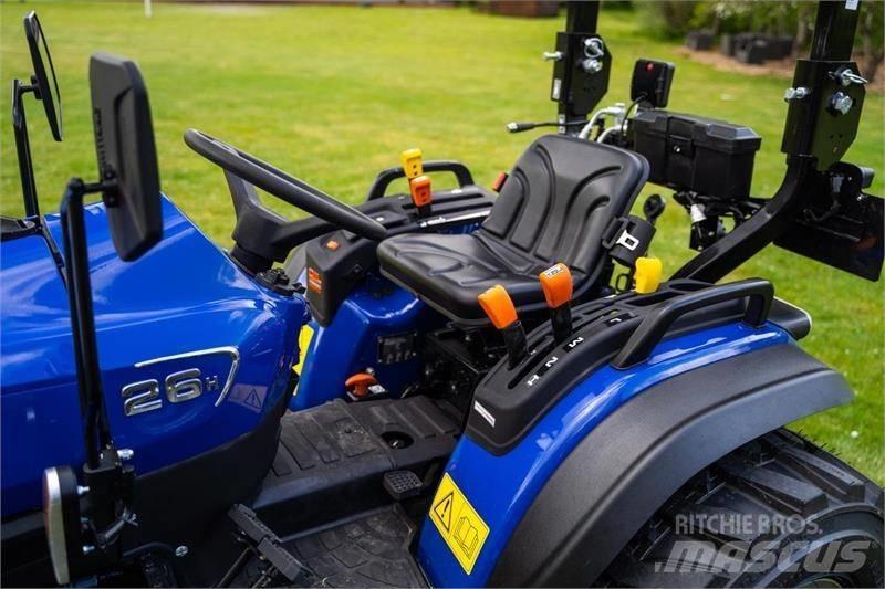 Farmtrac 26 H 4WD コンパクトトラクター