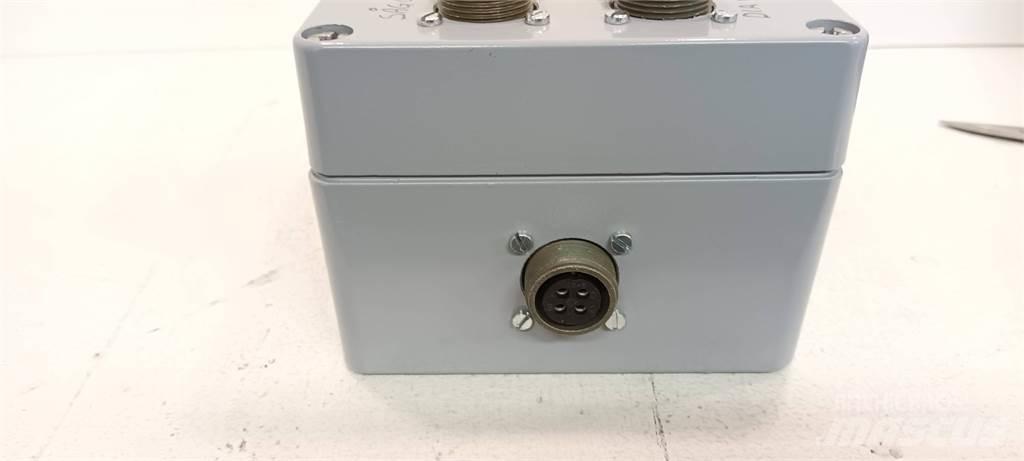 Rottne 064-0084 電子機器