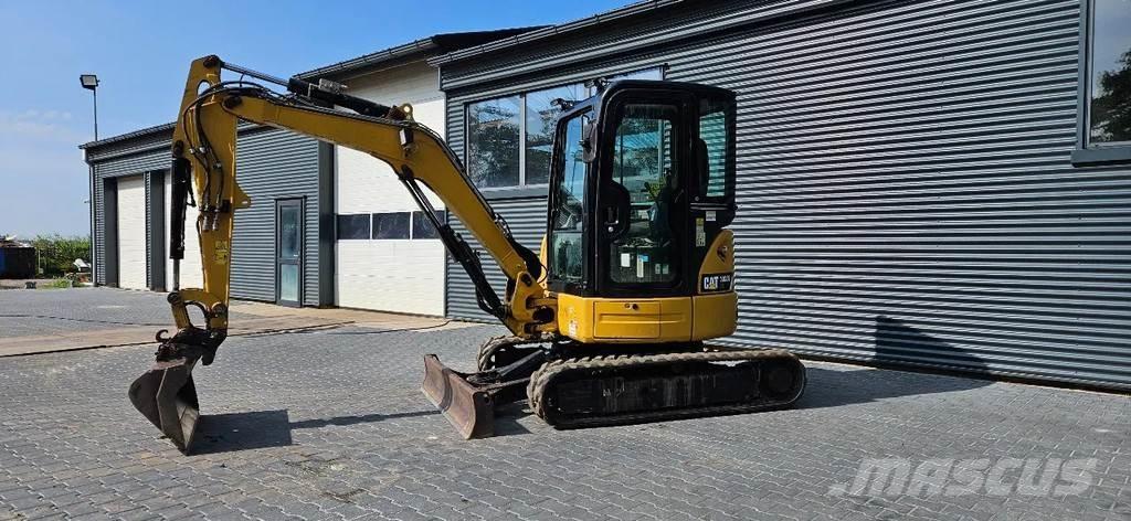 CAT 303.5E ミニ油圧ショベル 7t以下（ミニユンボ・ミニディガー）