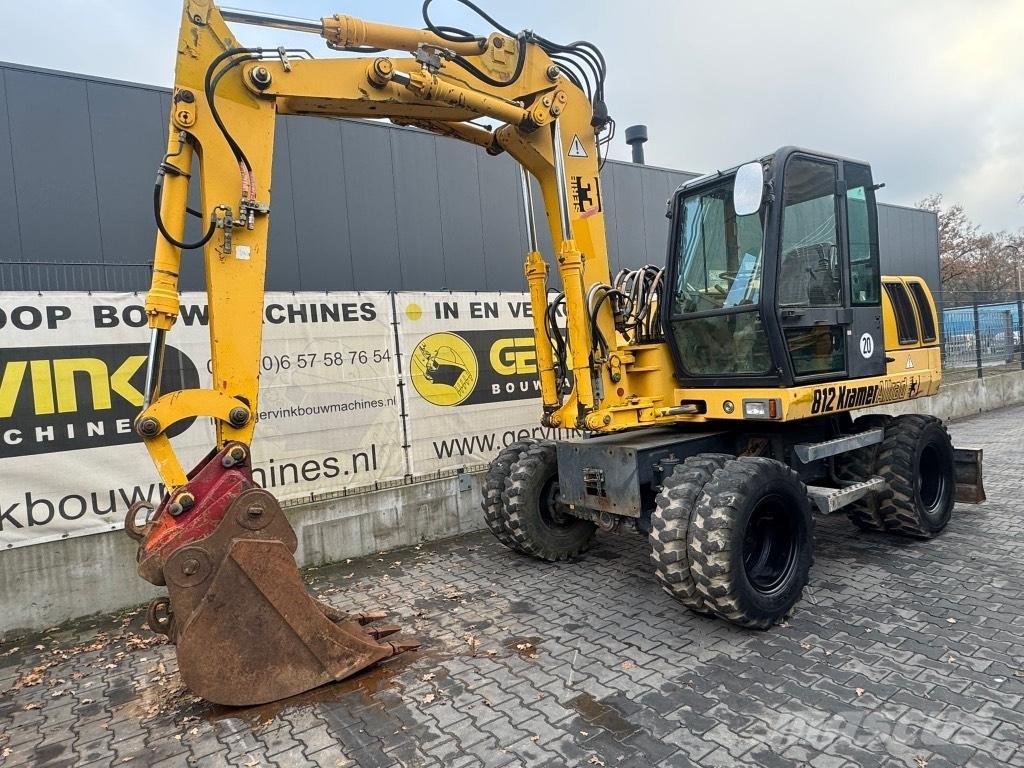 Kramer-allrad 812 中型油圧ショベル 7ｔ-12ｔ（ユンボ・パワーショベル・バックホー）