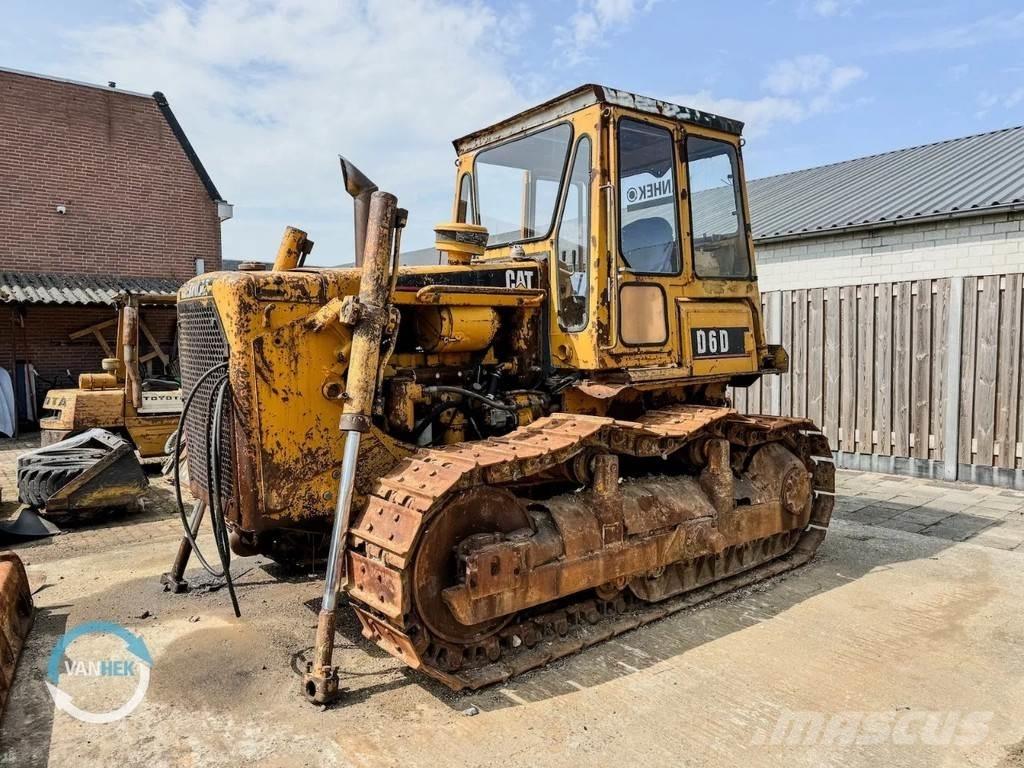 CAT D6D ブルドーザー